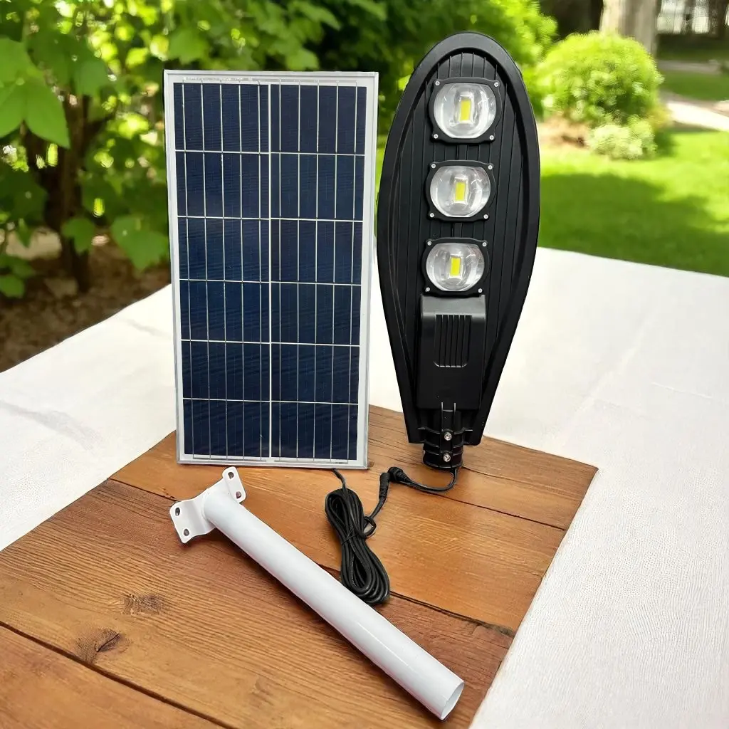 Professional 150W Cobra Solar Street Light Kit
